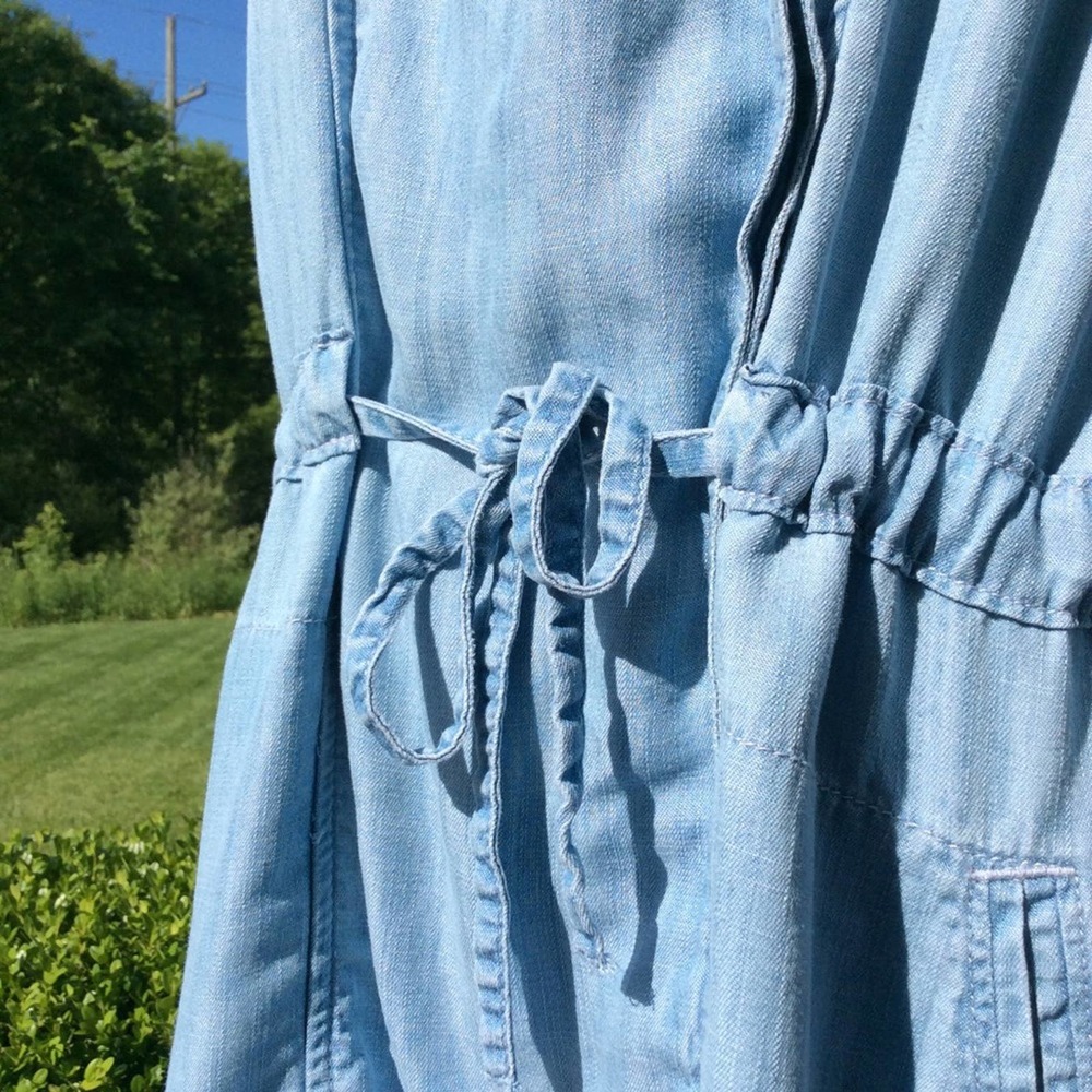 Lou & Grey Roll Tab Chambray Wrap Dress - Picture 5 of 8